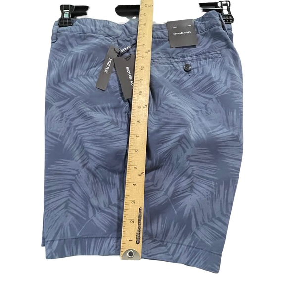 Michael Kors casual shorts size 34 - Picture 10 of 13
